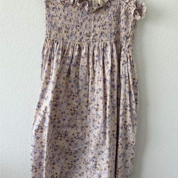 Floral Dress in Cream and Purple - Picture 5 of 10